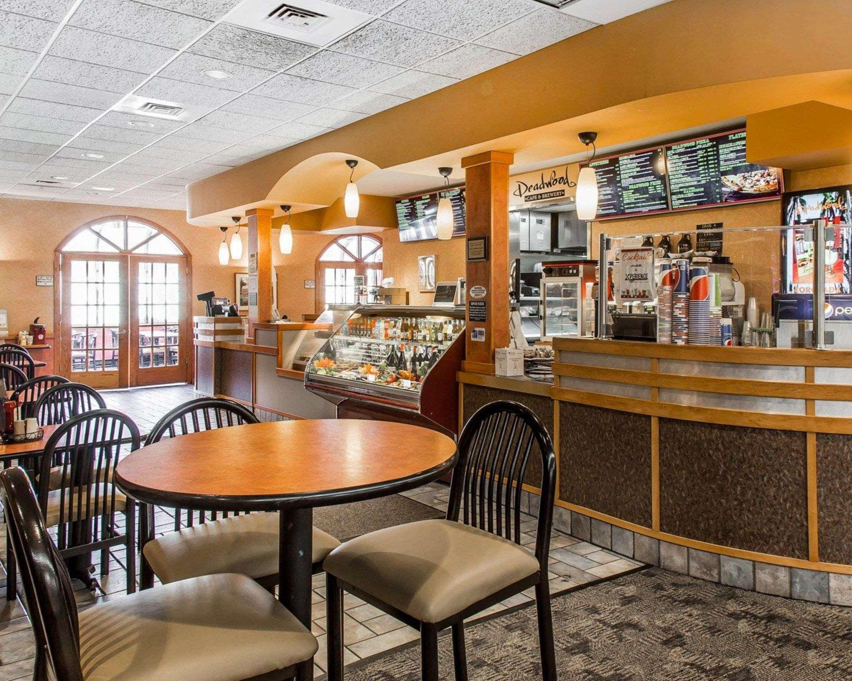 Comfort Inn Boston Bagian luar foto