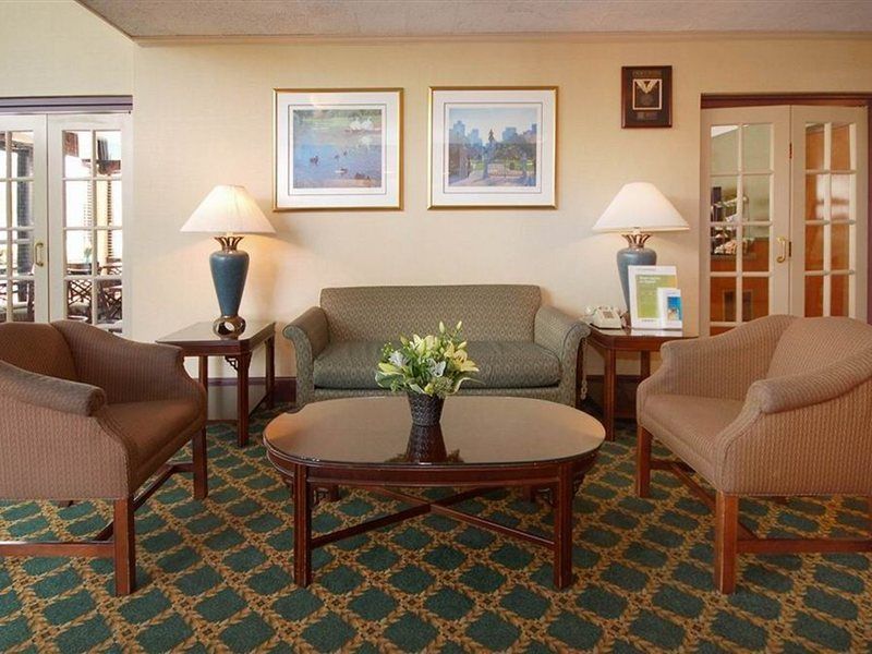 Comfort Inn Boston Bagian luar foto