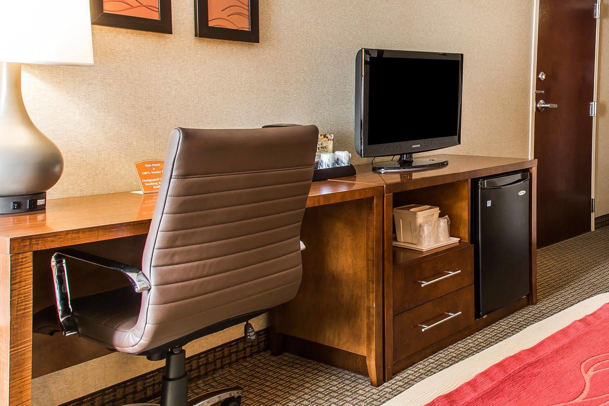 Comfort Inn Boston Bagian luar foto