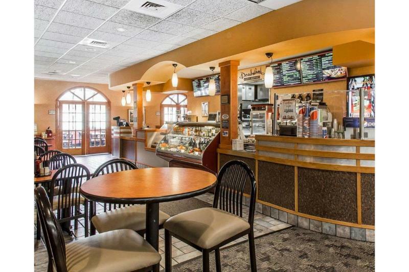 Comfort Inn Boston Bagian luar foto